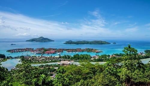 Transfer to Mahé
